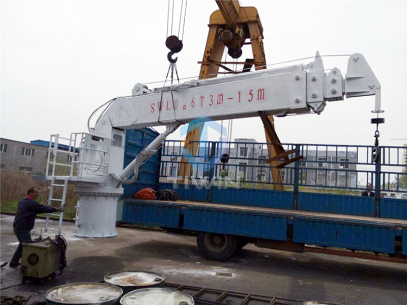 Marile Folding Crane Installation